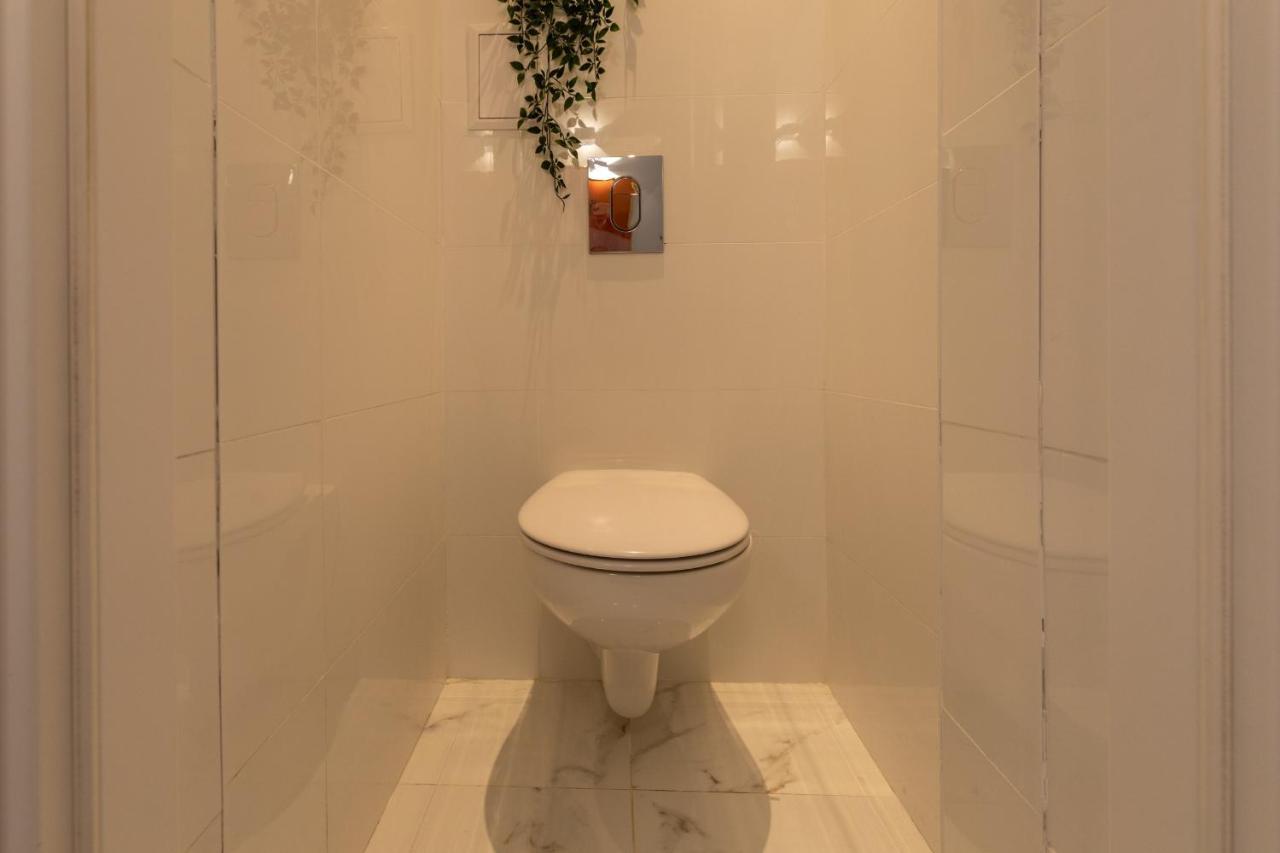 Dream Home - Prime Location 2Br Apt In Bucharest Exterior photo